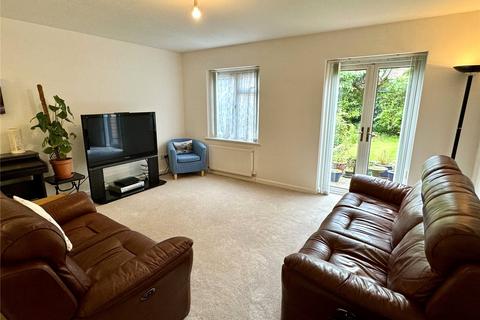 44 Bampton Avenue, Chard, TA20 1DS
