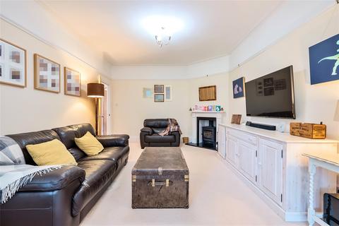 34 Link Lane, Wallington, SM6 9EB