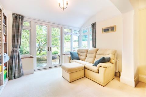 34 Link Lane, Wallington, SM6 9EB