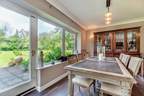 Four Seasons Ferry Road, Bray, Maidenhead, SL6 2AT