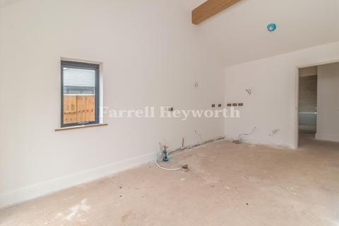 2 bedroom bungalow for sale, Beech Close, Preston PR3