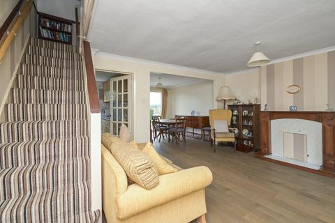 10 Greenhill Park, Penicuik, EH26 9EX