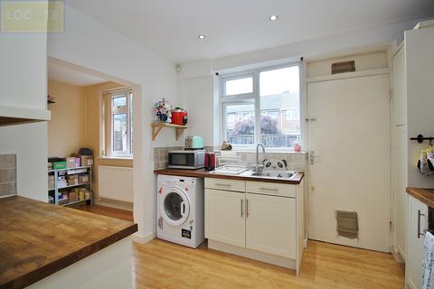 3 bedroom end of terrace house for sale, Lorne Grove, Urmston