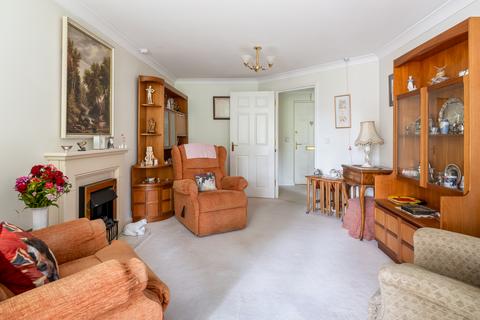 2 bedroom retirement property for sale, Massetts Road, Horley, Surrey, RH6