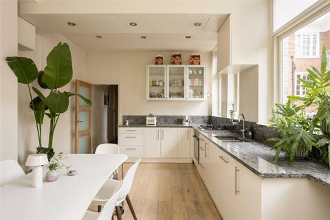 4 bedroom apartment for sale, Shelley Court, 56 Tite Street, Chelsea, SW3