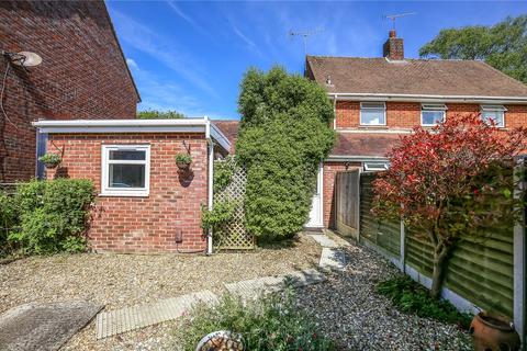 2 bedroom bungalow for sale, Rowlings Road, Winchester, Hampshire, SO22