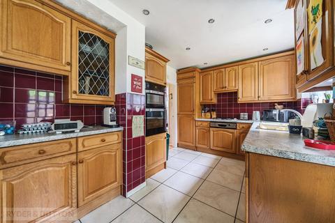 4 bedroom detached house for sale, Cemetery Road, Royton, Oldham, Greater Manchester, OL2