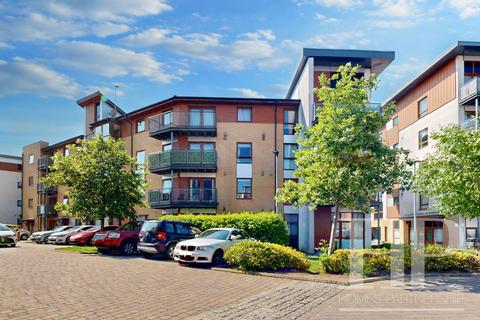 1 bedroom flat for sale, Finlay Court, Crawley RH10