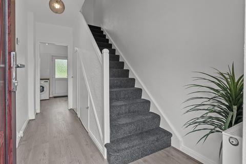 23 Avon Road, Bathgate, EH48 4AH