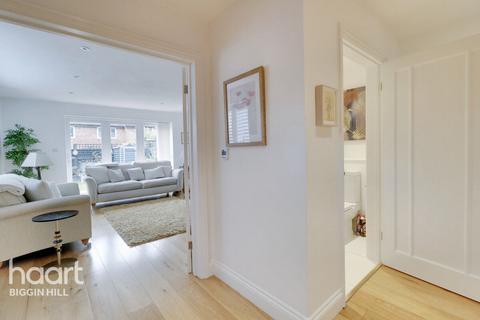 2 bedroom semi-detached house for sale, Westmore Green, Tatsfield