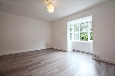 1 bedroom apartment for sale, Clarkes Drive, Uxbridge