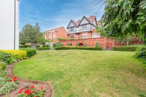 1 bedroom apartment for sale, Oaklands Court, Battenhall Road, Worcester, Worcestershire, WR5