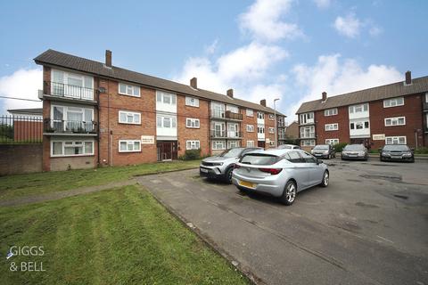 1 bedroom apartment for sale, Ross Close, Luton, Bedfordshire, LU1