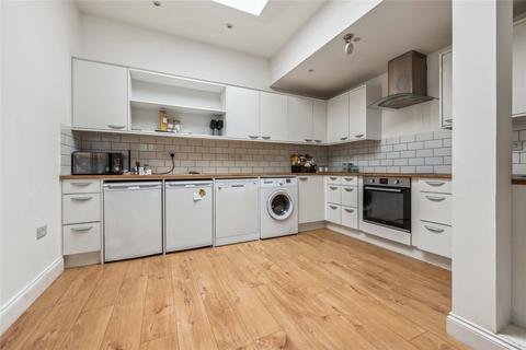 1 bedroom flat for sale, Church Street, Reading RG10