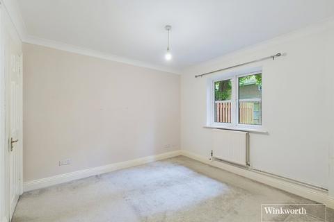 2 bedroom apartment to rent, Fry Court, 11A Derby Road, Caversham, Reading, RG4