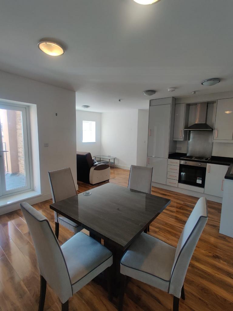 Spacious 1 Bedroom Flat for Rent