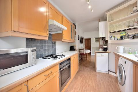 Flat, 67a Grovelands Road, London, N13 4RJ
