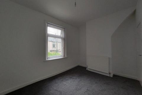 2 bedroom terraced house to rent, Grange Street, Accrington BB5