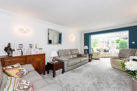 1 Marrabon Close, Sidcup, DA15 9EF