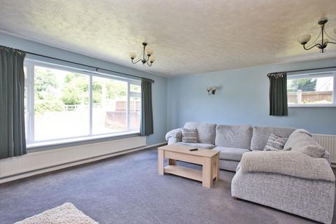 3 bedroom detached bungalow for sale, Meadow View Road, Shepherdswell, CT15