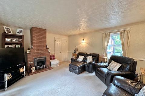 5 bedroom detached house for sale, Hampton Dene Road, Hereford, HR1