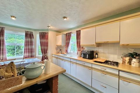 5 bedroom detached house for sale, Hampton Dene Road, Hereford, HR1