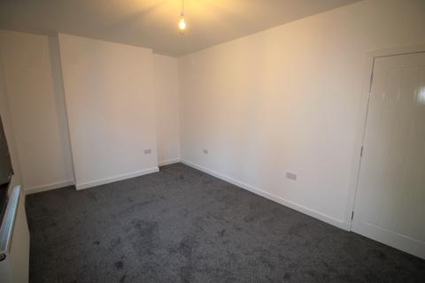 2 bedroom flat to rent, Glenprosen Terrace, Dundee, DD3