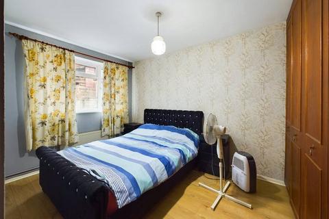 2 bedroom bungalow for sale, Tolladine Road, Worcester, WR4
