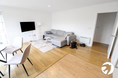 2 bedroom flat for sale, Little Brights Road, Belvedere, Kent, DA17
