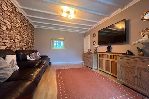 57 Elm Tree Avenue, Frinton-on-sea, CO13 0BB