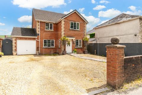 4 bedroom detached house for sale, Rhestr Fawr, Ystradgynlais, Swansea, West Glamorgan