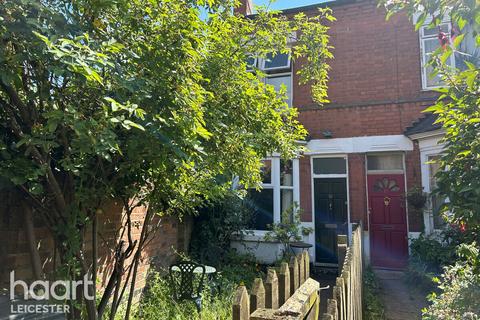 3 bedroom terraced house for sale, Woodbine Avenue, Leicester