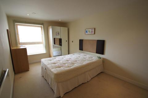 2 bedroom flat to rent, Mackenzie House, Chadwick Street, Leeds, West Yorkshire, LS10