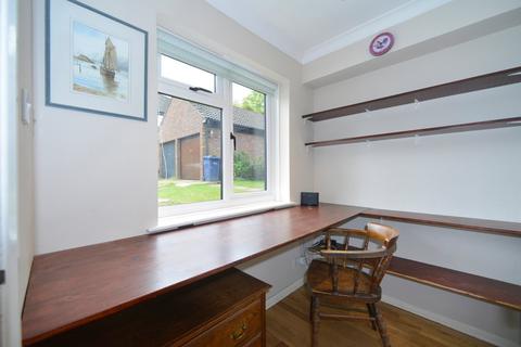 5 Crofts Close, Chiddingfold, Godalming, GU8 4SG