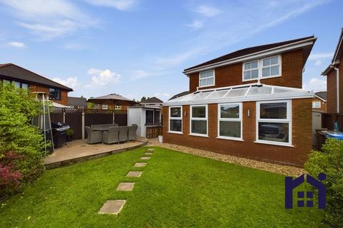 4 bedroom detached house for sale, Poplar Drive, Coppull, PR7 4LS