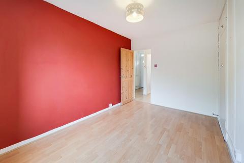 1 bedroom flat to rent, Rochfort House, Grove Street, London, Greater London, SE8
