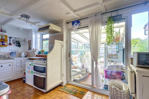 49 Connaught Gardens, Shoeburyness, Southend-on-sea, SS3 9LR