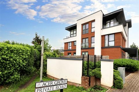 1 bedroom penthouse for sale, Acer Grove, Woking, Surrey, Surrey, GU22
