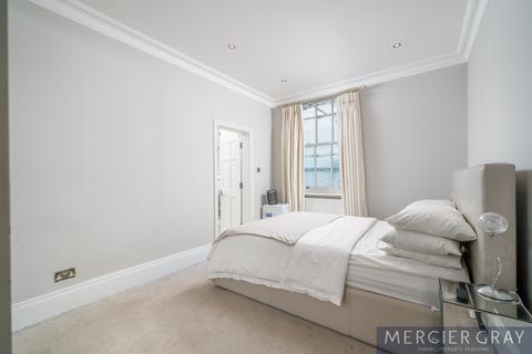 3 bedroom flat for sale, Queen's Gate Terrace, London SW7