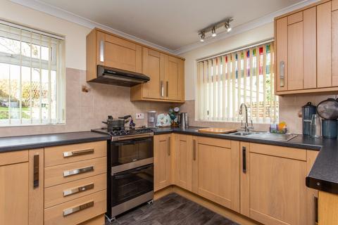 4 bedroom semi-detached house for sale, Westgate Court Avenue, Canterbury, CT2