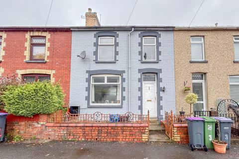 3 bedroom terraced house for sale, Manor Road, Abersychan, NP4