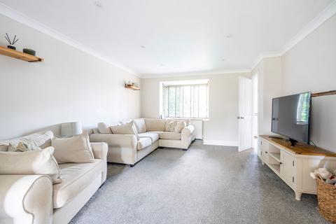 17 Coverdale, Carlton Colville, Lowestoft, NR33 8TD