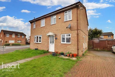 2 bedroom semi-detached house for sale, Corbridge Drive, Luton