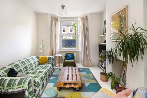 4 bedroom terraced house for sale, Coopersale Road, Homerton, London, E9