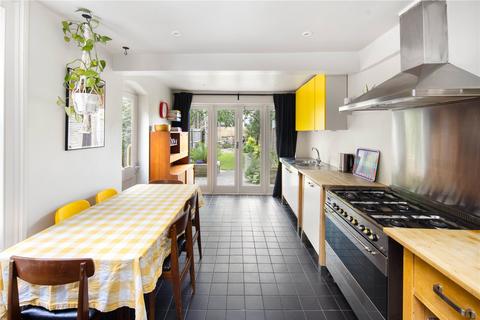 48 Coopersale Road, London, E9 6BA