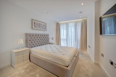 3 bedroom flat to rent, Elizabeth Court, London, SW1P