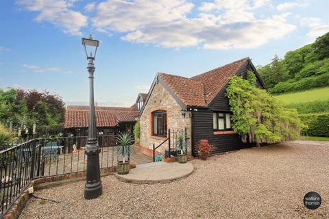 2 bedroom detached house for sale, Cross In Hand, Callow, Hereford, HR2