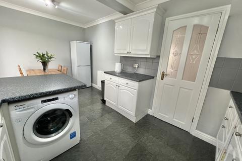 70 Highcroft Avenue, Bispham, Blackpool, FY2 0BW
