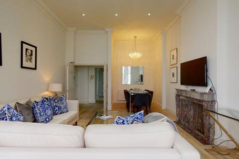 3 bedroom flat to rent, Lexhams Gardens (Cromwell Road), Kensington W8