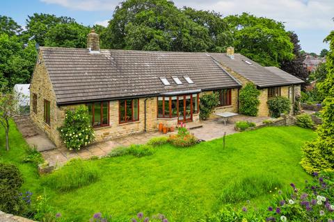 4 bedroom detached bungalow for sale, The Beeches 30 Francis Street Mirfield WF14 9AZ